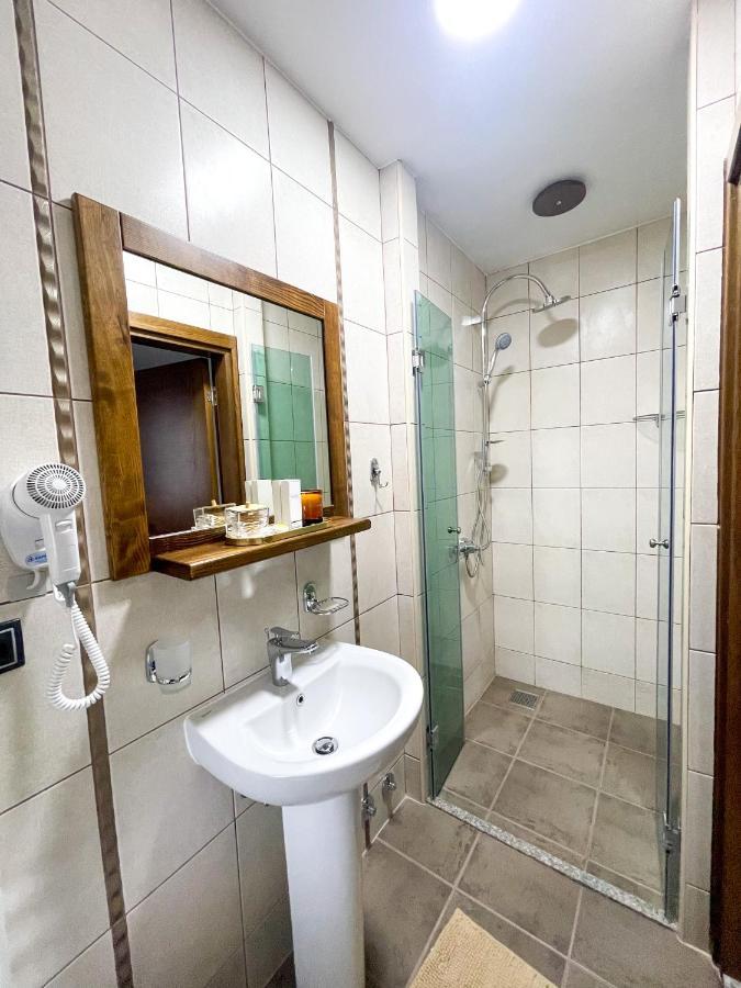 Apartments & Rooms Brijest Plav Exterior foto